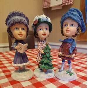 Christmas Winter Holiday Bobble Head Carolers Table Mantle Decoration Lot of 3
